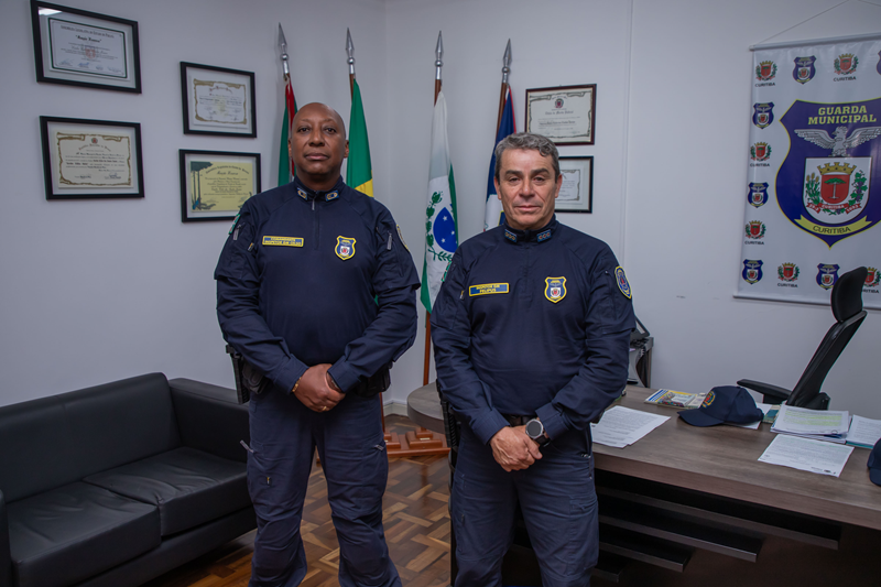Guarda municipal de Curitiba promove inspetor com 34 anos de carreira ao comando
