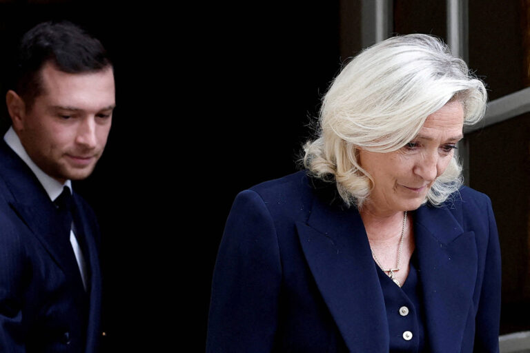 Recurso de le pen é julgado em meio a crise política na frança