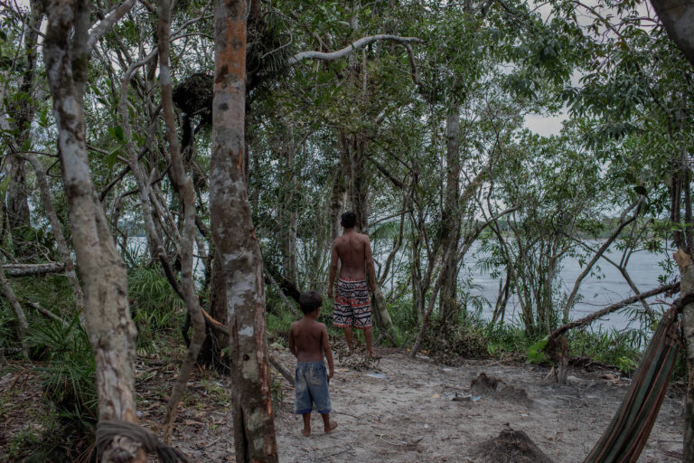 exército dispara rajadas e indígenas do alto rio negro exigem apuração da morte de jovem hupda