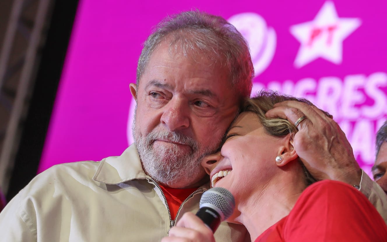 Candidatura de Gleisi acirra disputa interna no PT e bagunça eleição para o Senado no Paraná