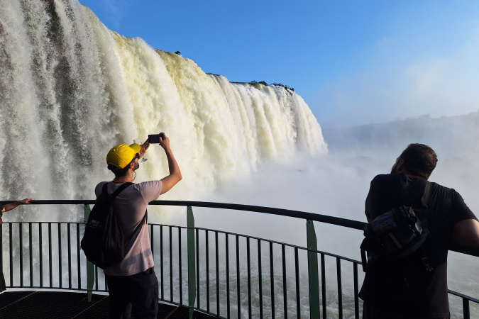 Turismo no Paraná cresce com visitantes da América do Sul, EUA e Europa