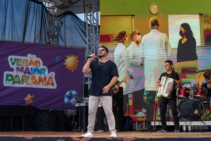 Shows locais animam finais de tarde no Verão Maior Paraná 2026