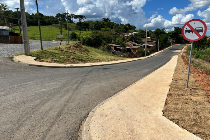 Pavimentação da pr-151 em Sengés acelera conclusão na área urbana