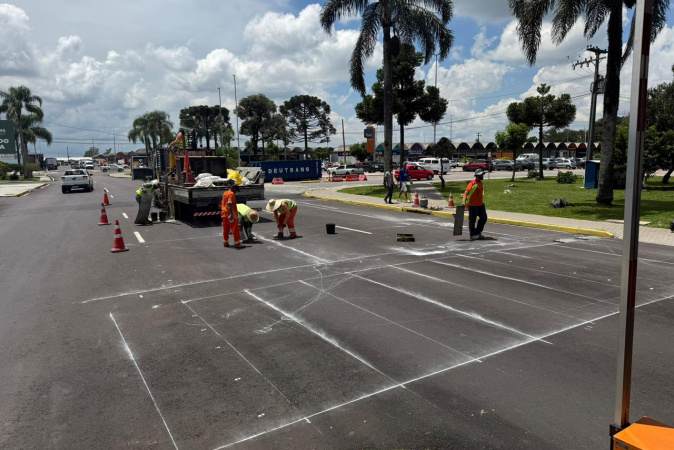Ceasa Paraná avança para concluir obras viárias em Curitiba