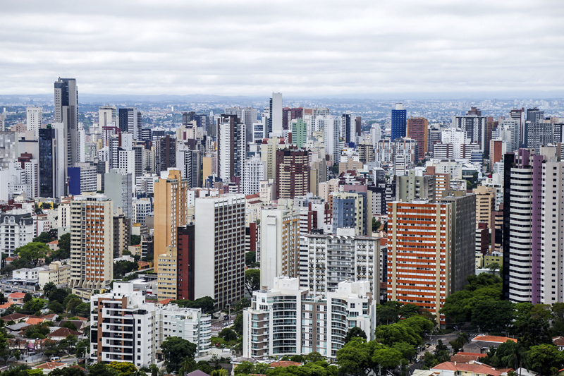 Programa Facilita Mais já representa mais da metade das aberturas de empresas em Curitiba