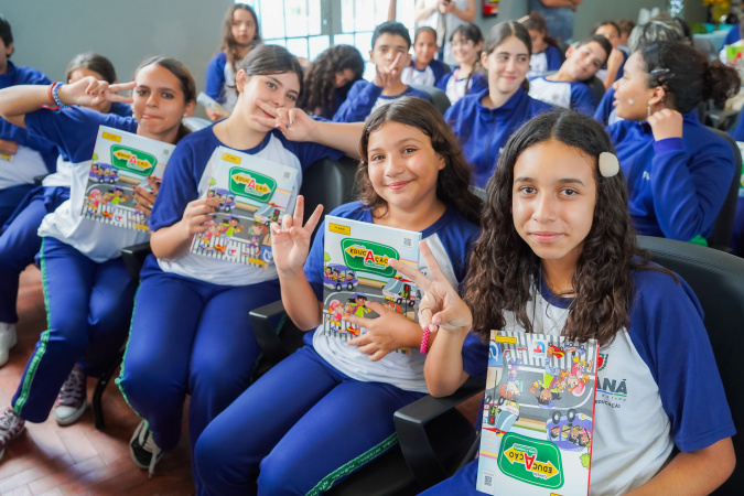 Educação para o trânsito chega a escolas integrais do Paraná com material didático exclusivo