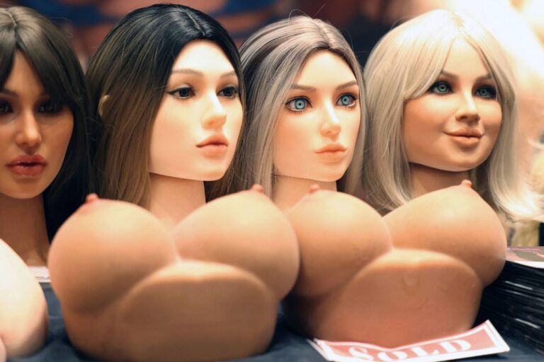 Estrelas pornô enfrentam desafios e oportunidades na era da inteligência artificial