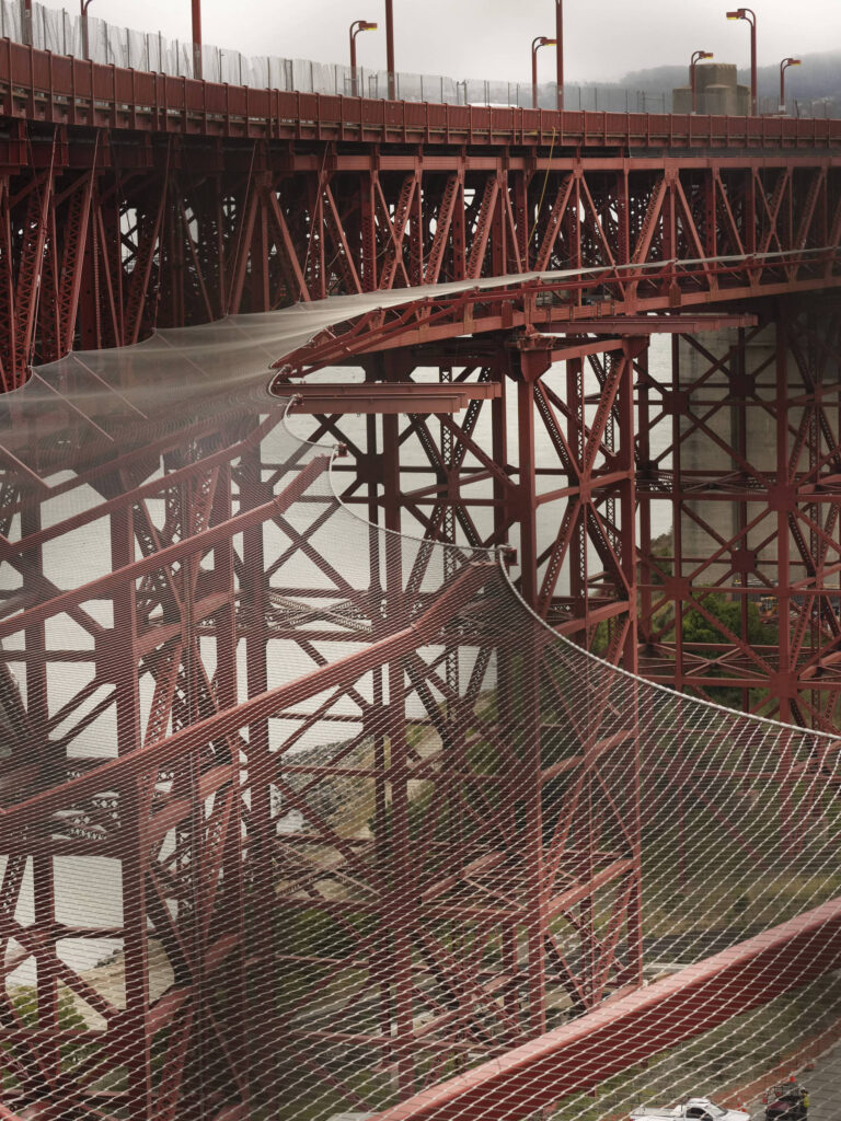 Redes de proteção diminuem suicídios na ponte Golden Gate em São Francisco