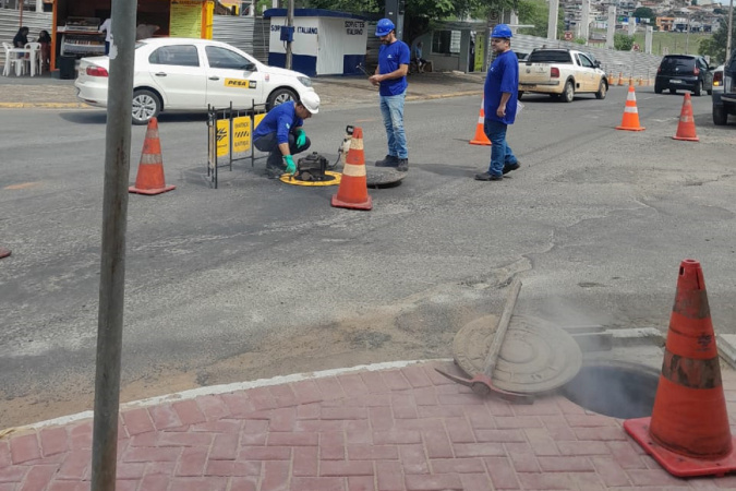 Sanepar identifica irregularidades na rede de esgoto de Telêmaco Borba com teste de fumaça