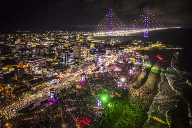 Shows do Verão Maior Paraná 2026 reúnem público recorde de 2,56 milhões de pessoas