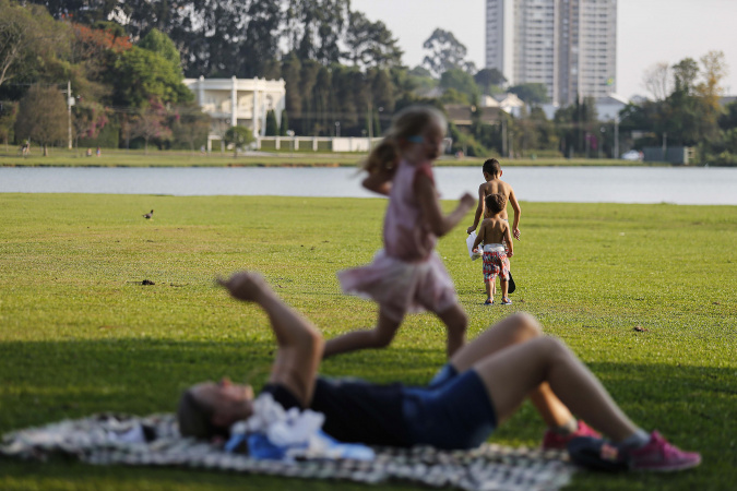 Temperatura recorde de 39,7ºc em Capanema destaca calor extremo no Paraná