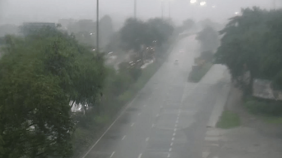Rio entra em estágio 2 por risco de chuva forte e alagamentos