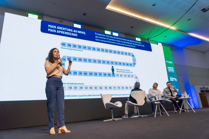 Paraná registra avanço significativo em alfabetização e desempenho escolar em 2025