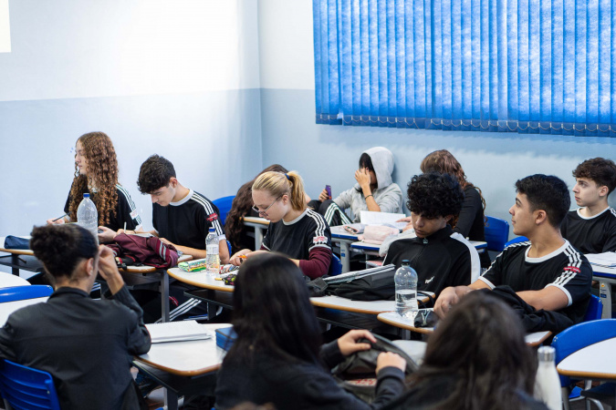Paraná amplia investimentos para aprimorar ensino de matemática em 2026