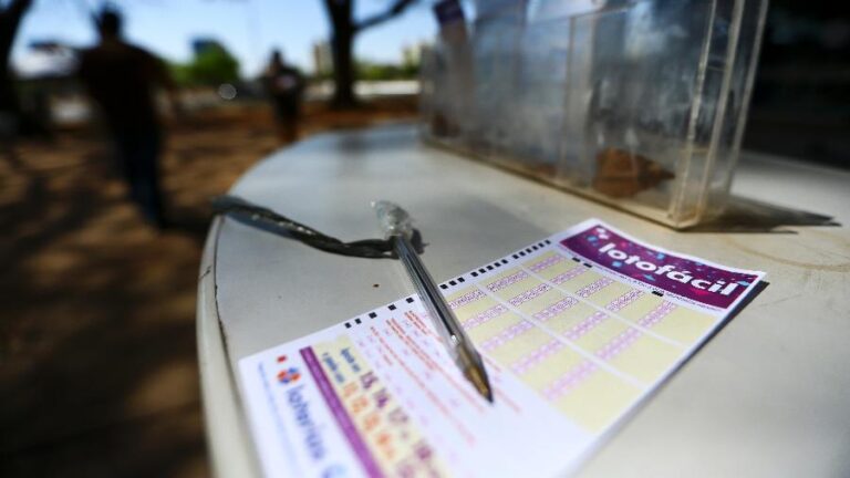 Lotofácil sorteia prêmio acumulado de 2 milhões de reais no concurso 3637